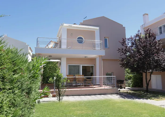 Toroneos Sea Side Villa